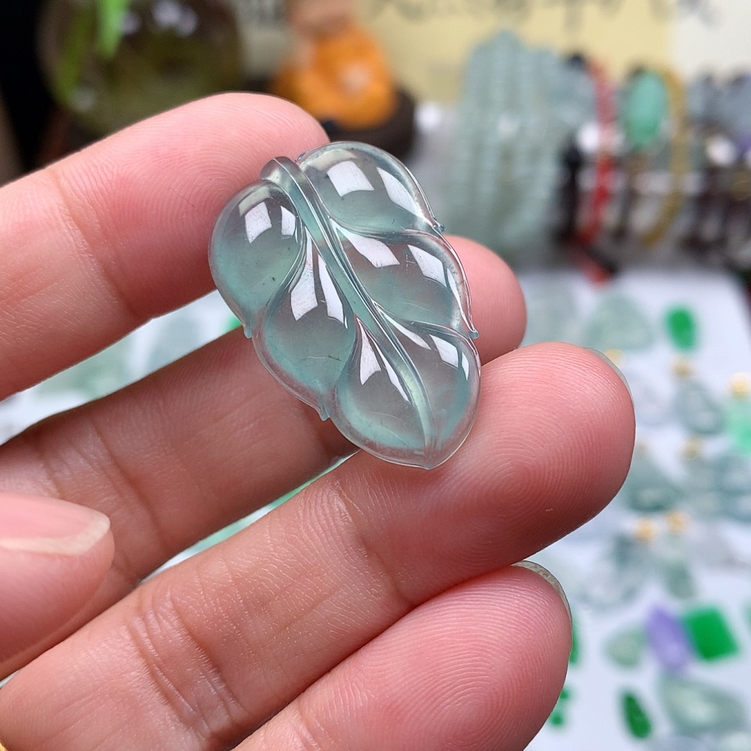 翡翠裸石缅甸天然A货翡翠冰种叶子