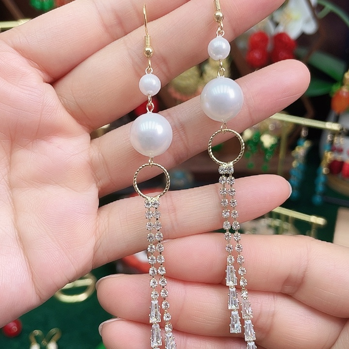 石英质玉发饰合金