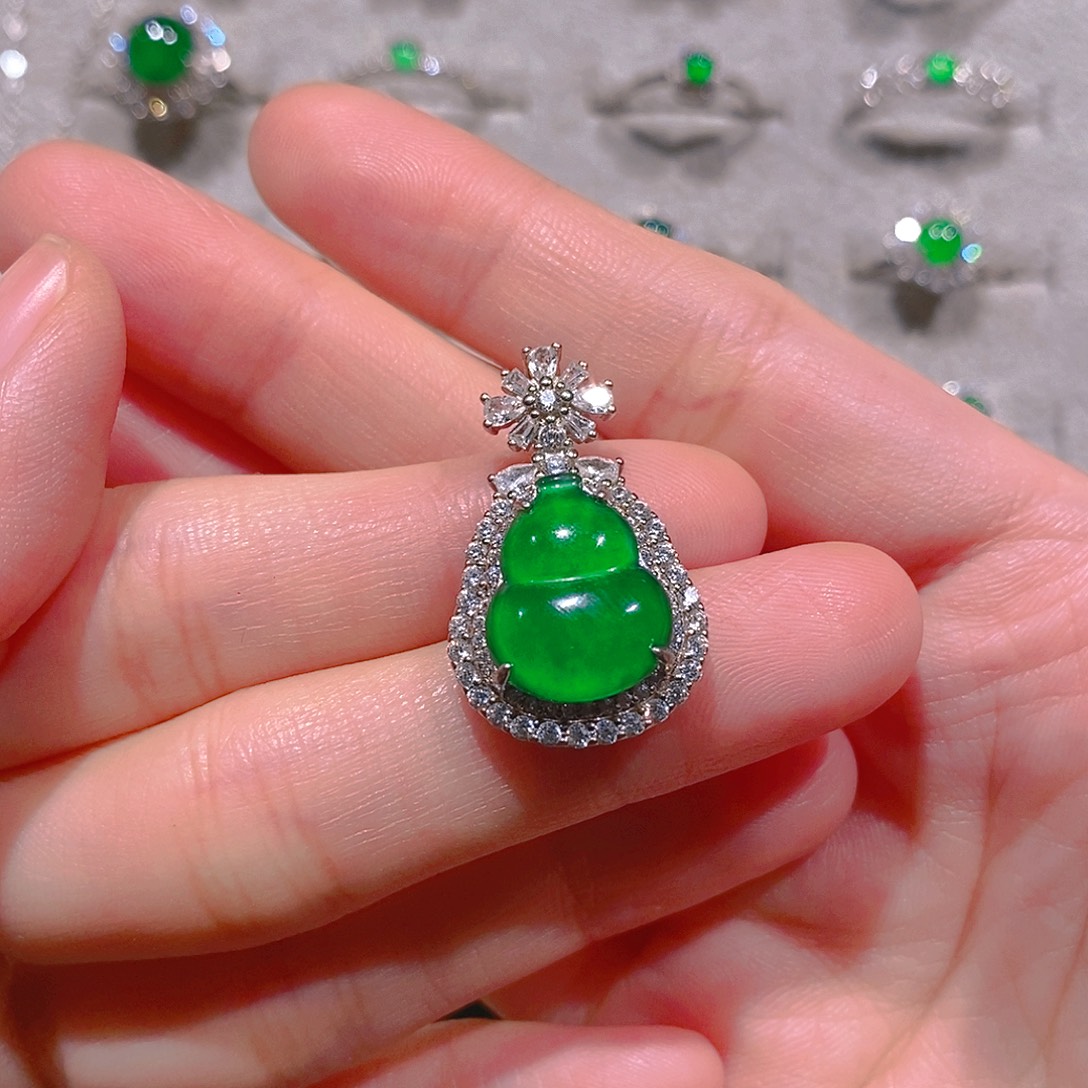 云***️翡翠银S925镶嵌吊坠(不含链)