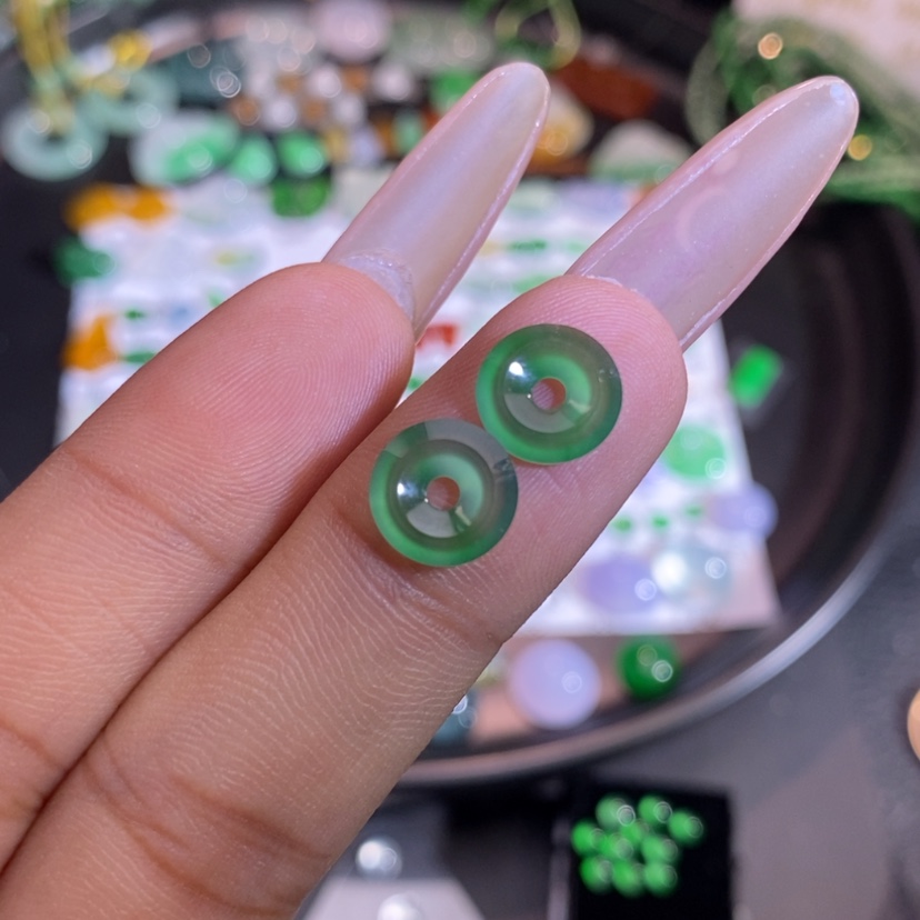 【闪购商品】翡翠挂件未镶嵌甜甜圈