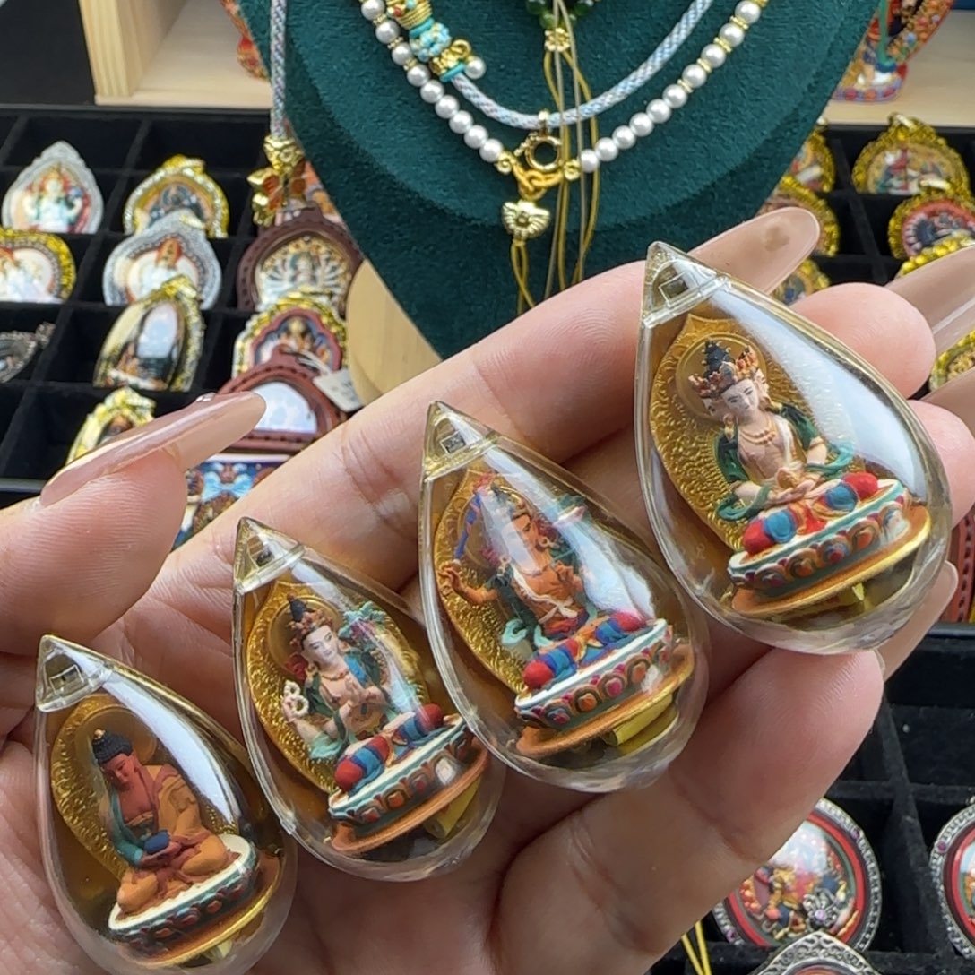 泥塑孤品捡漏生肖守护