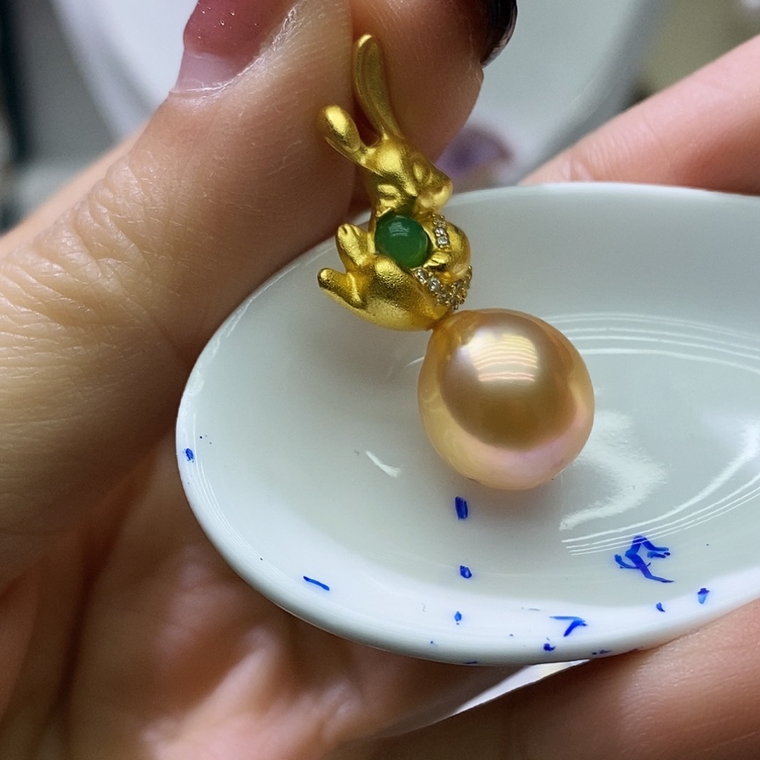 淡水珍珠吊坠未镶嵌