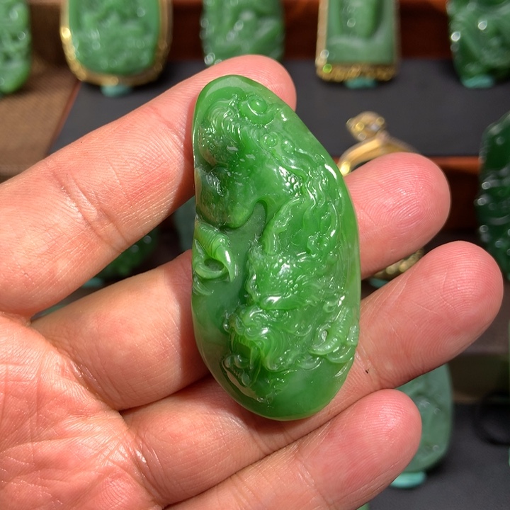 和田玉挂件未镶嵌