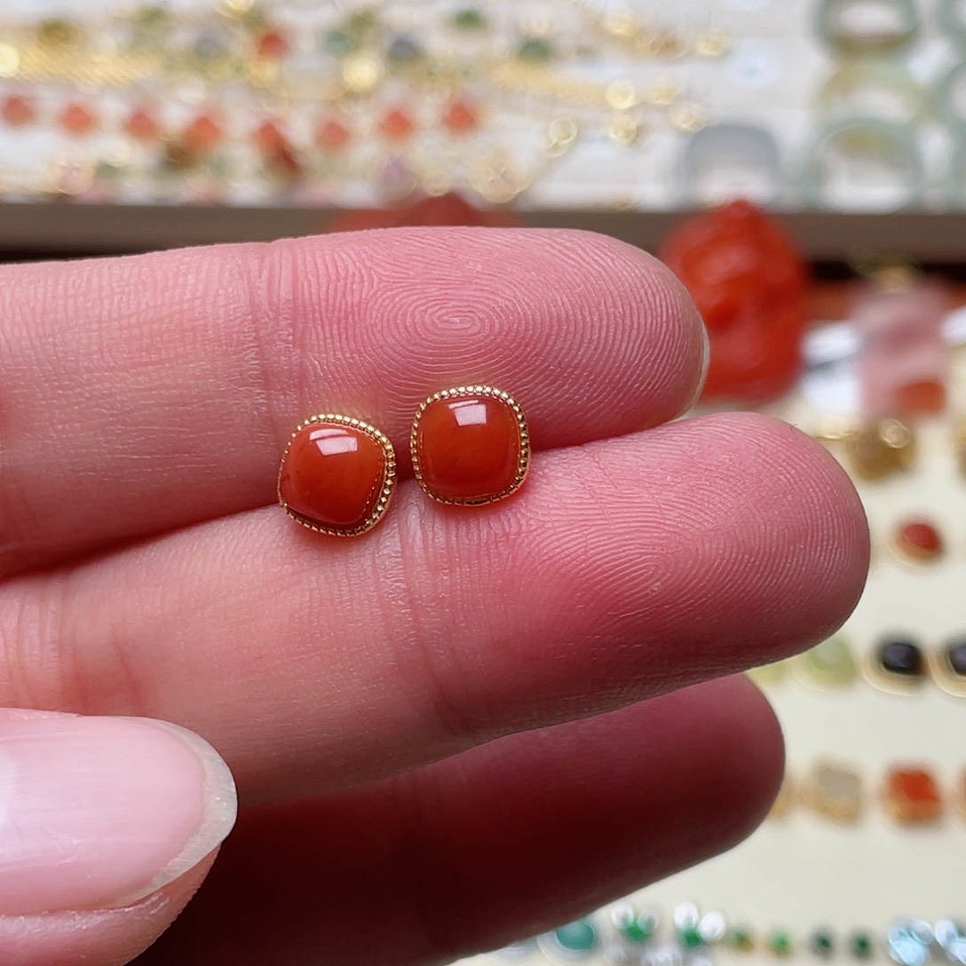 和田玉耳钉银S925镶嵌