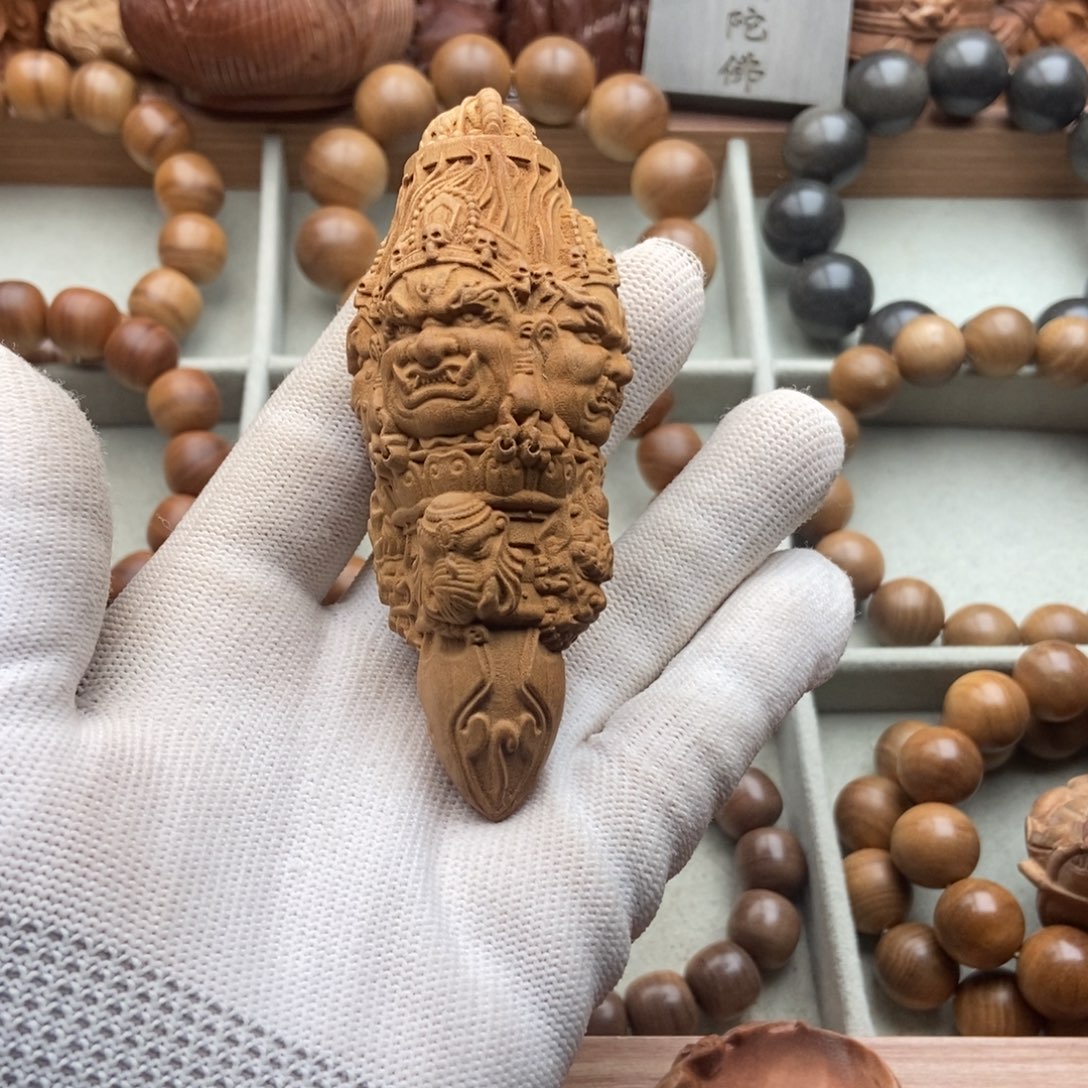 一***6檀香木其他老山檀香黑肉奶香手把件