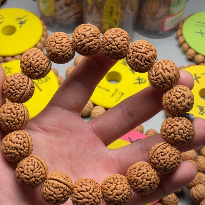 文玩核桃手串圆*19+盘龙纹手持