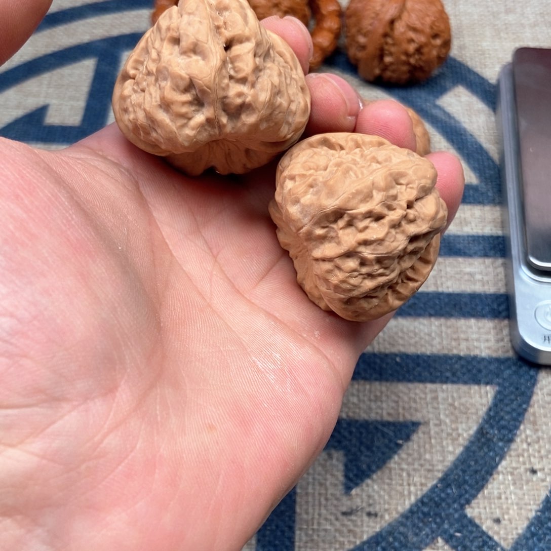 文玩核桃把件蛤蟆头40