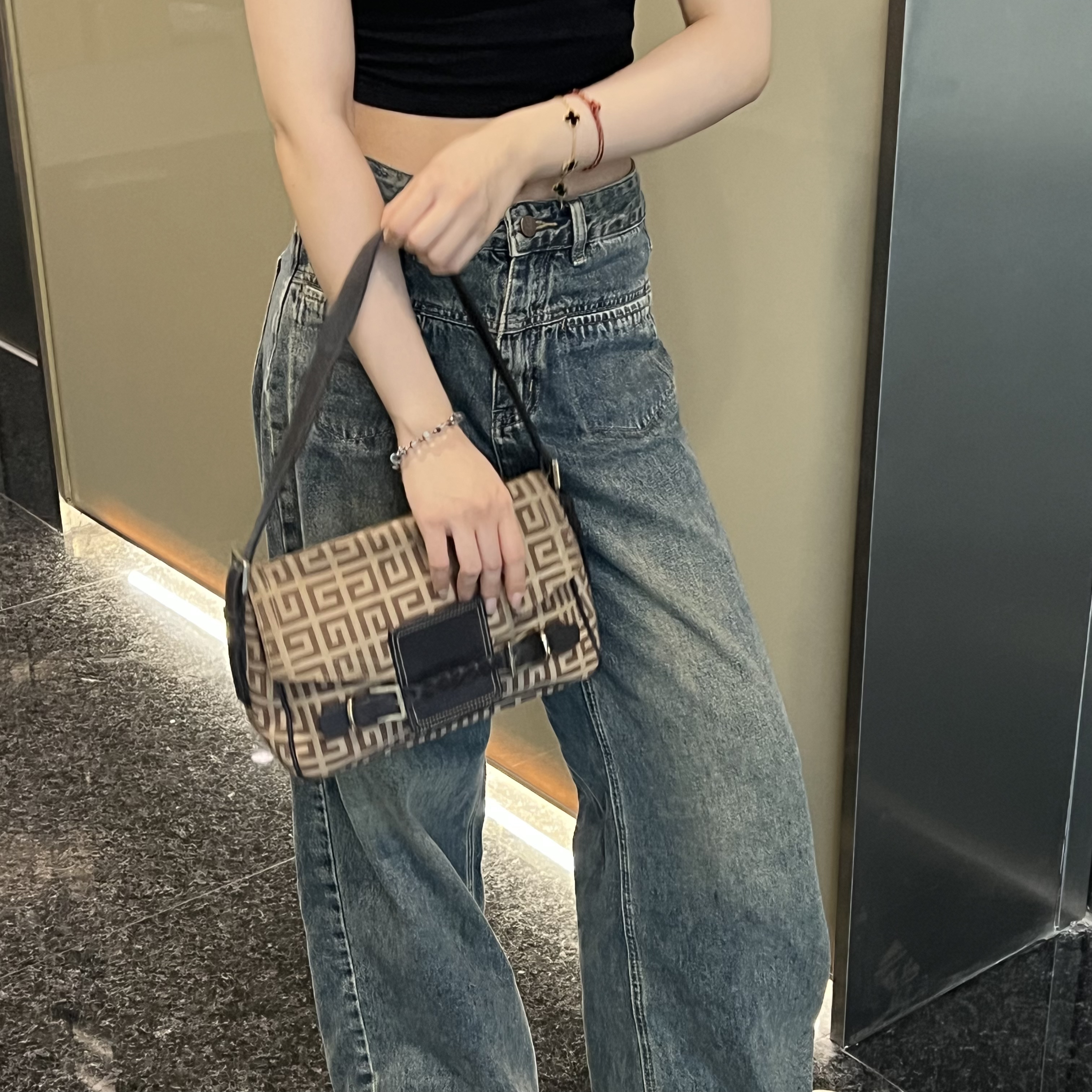 95新 Givenchy/纪梵希 纪梵希老花单肩斜挎包12794676