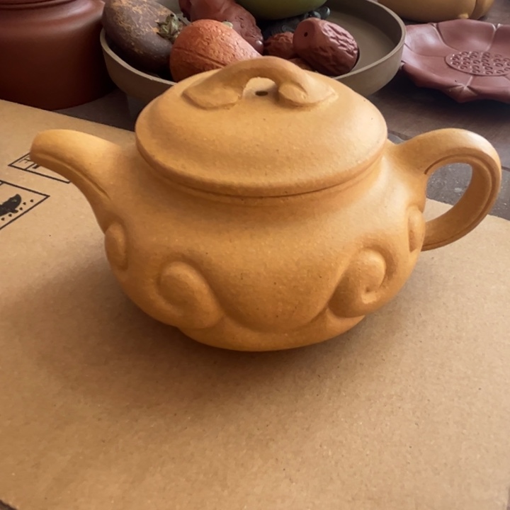 紫砂茶壶黄金段仿古如意150cc