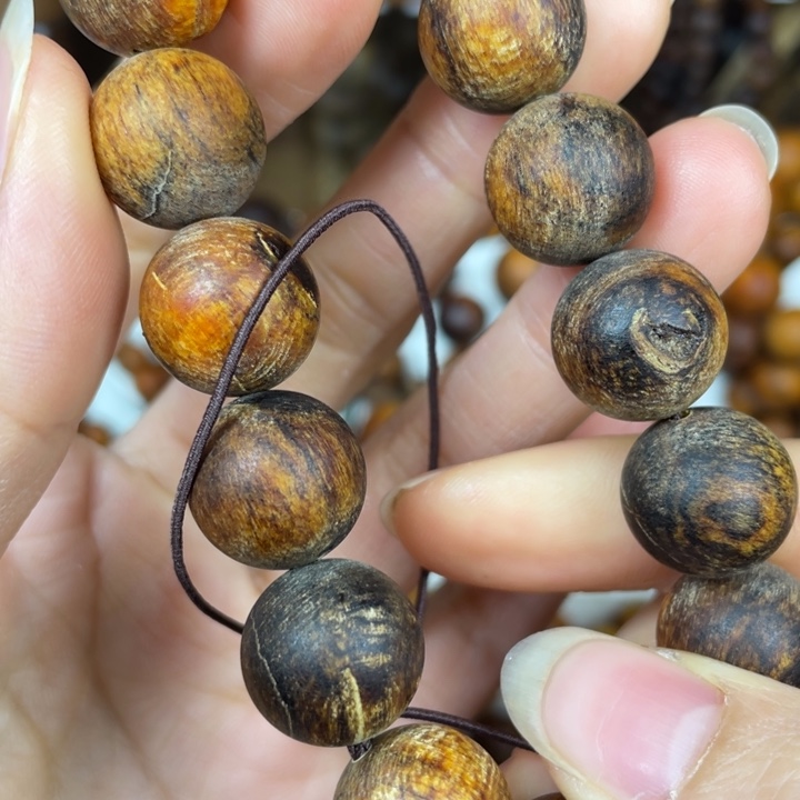 贡木手串/手链瑕疵的