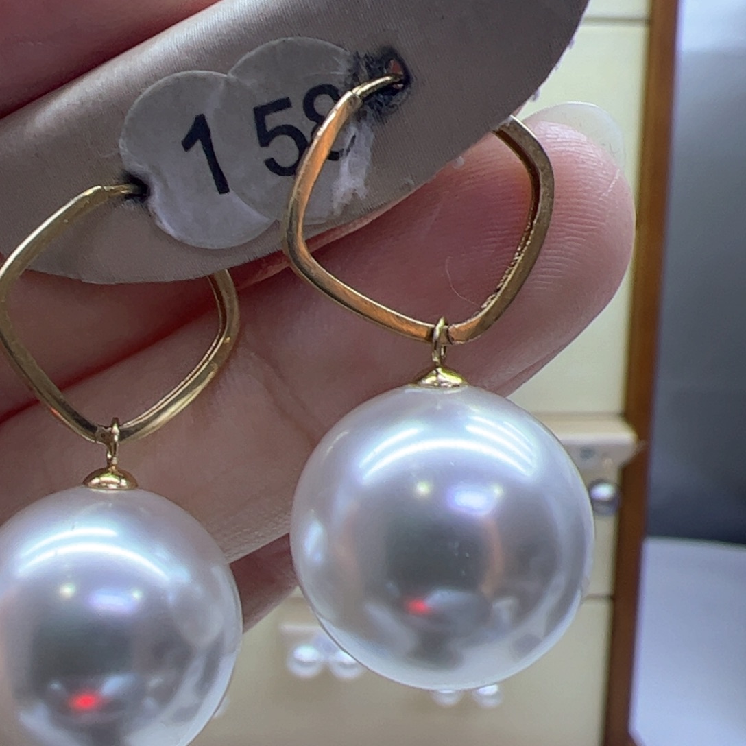 淡水珍珠耳饰18K金镶嵌