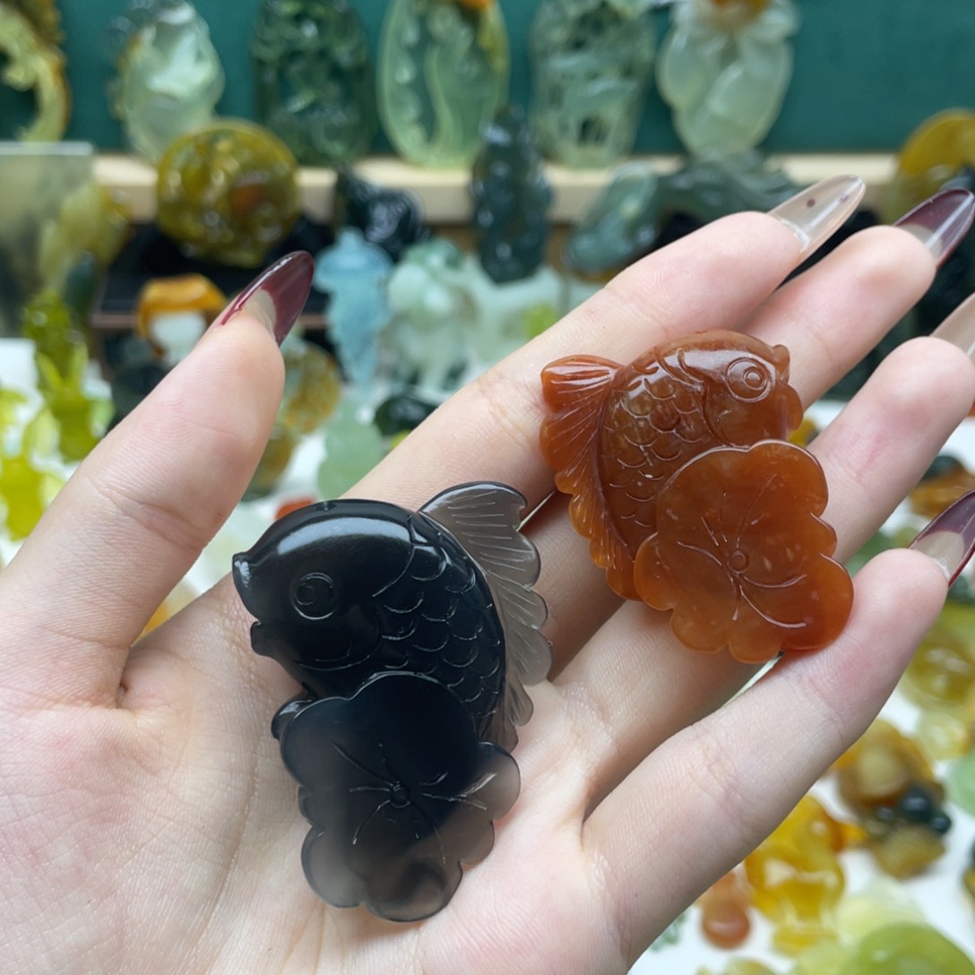 蛇纹石玉颈饰未镶嵌老****n