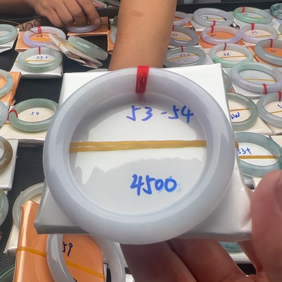 未镶嵌手镯翡翠翡翠手镯