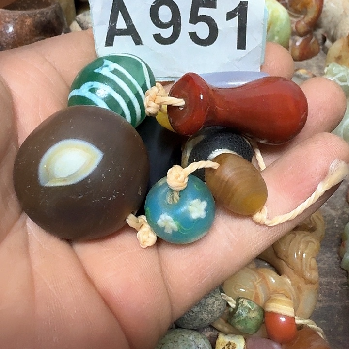 玛瑙/玉髓颈饰未镶嵌喜**榜