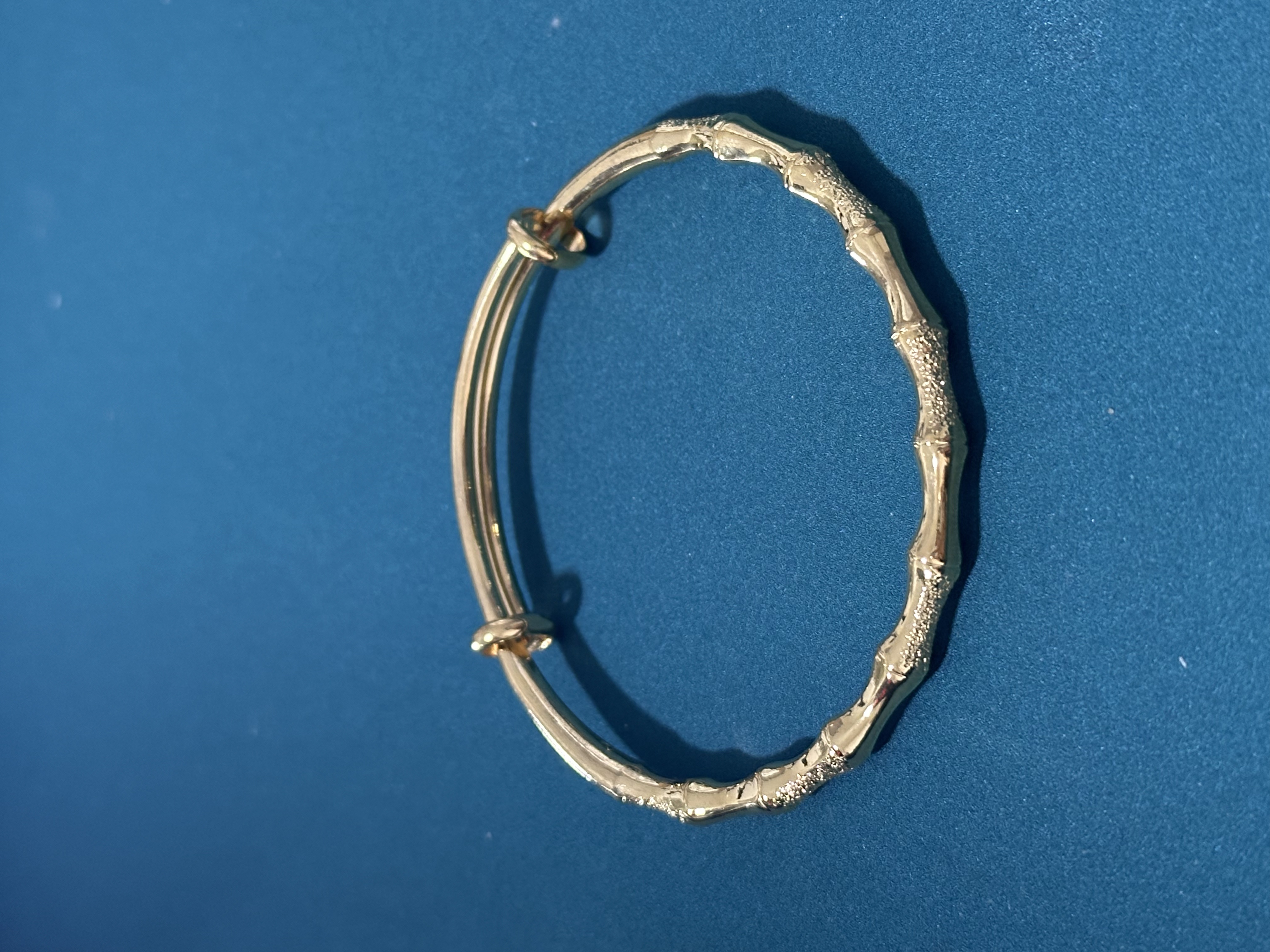 手镯 手镯 B08收藏级别时尚轻奢手镯