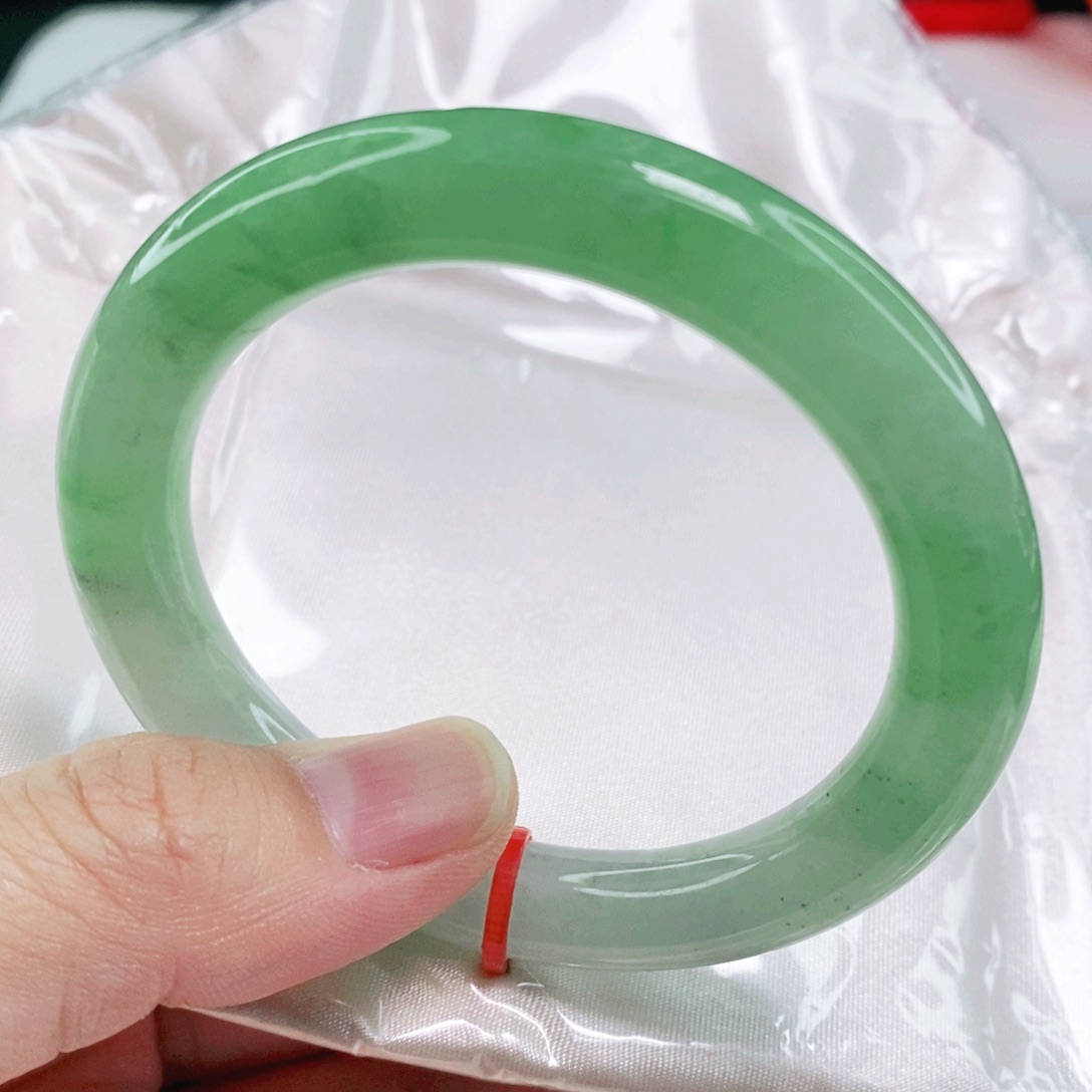 未镶嵌手镯翡翠53圈口圆条