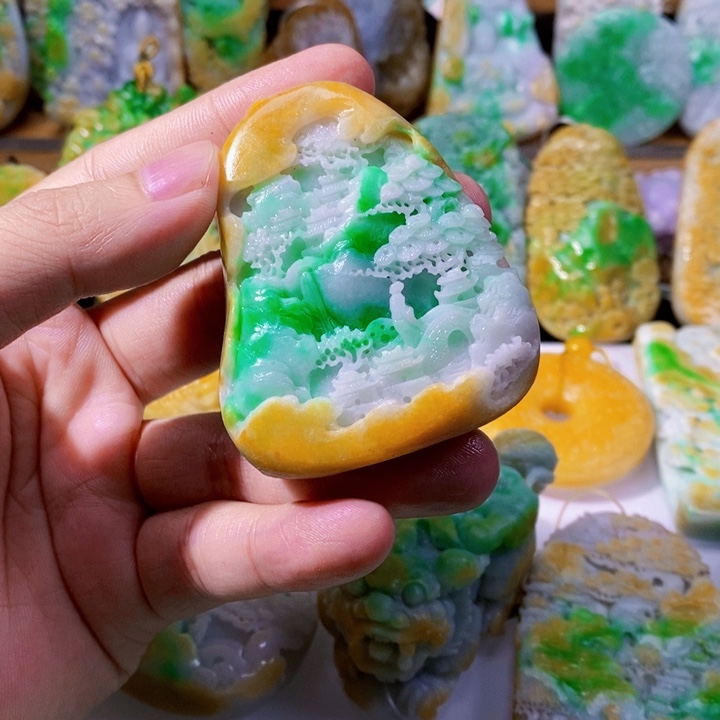 未镶嵌定制翡翠翡翠