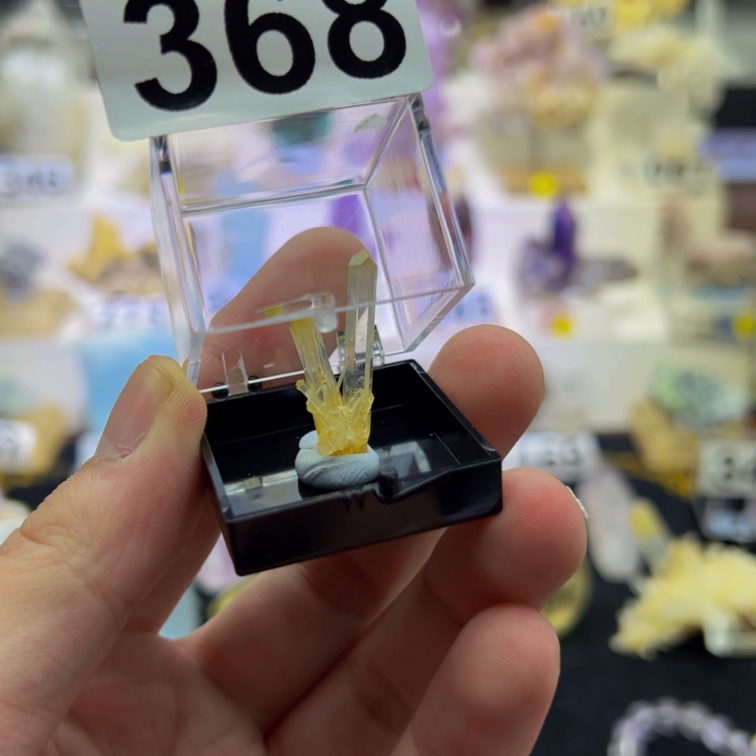 未镶嵌水晶珠宝半成品