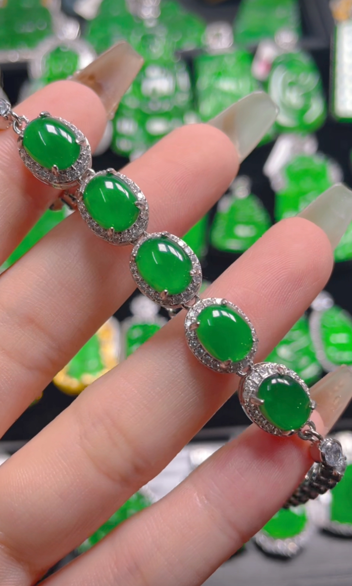 天然翡翠冰种a货手链