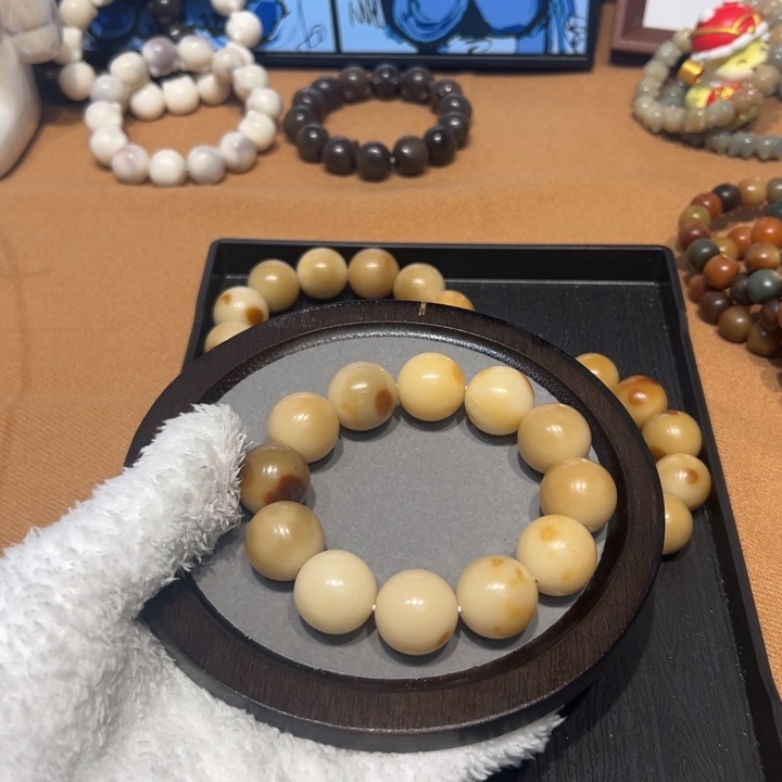 菩提根/象牙果吊坠大瑕圆珠20