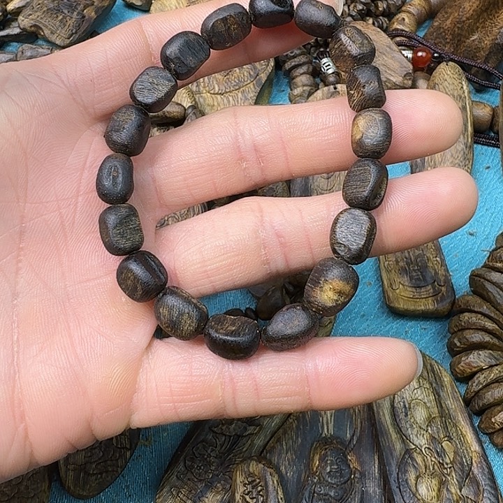 沉香手串潇**洒沉香沉水板头0808发一