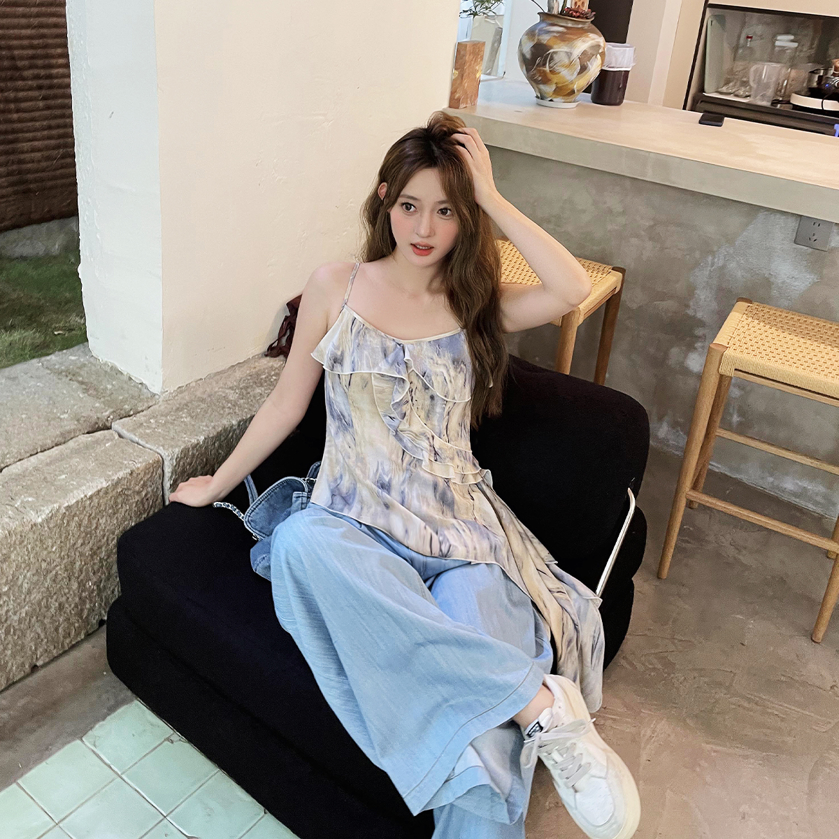 白标重工浪漫不规则荷叶边吊带背心夏季大码休闲收腰修身上衣