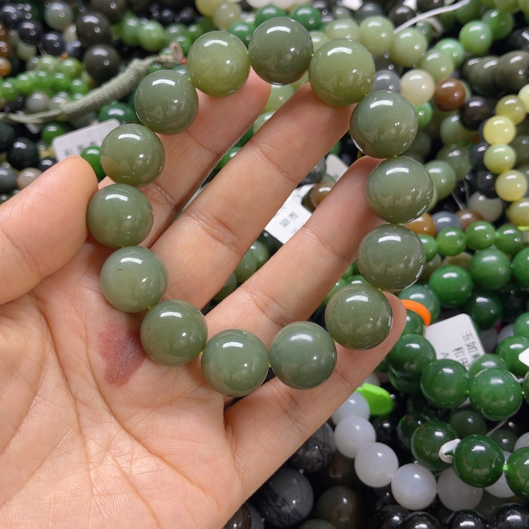 未镶嵌手链和田玉