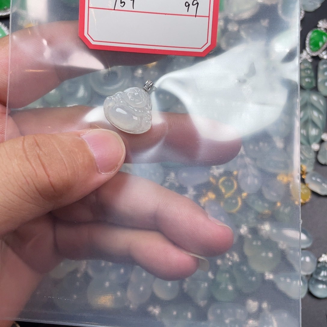 翡翠18K金镶嵌颈饰159翡翠