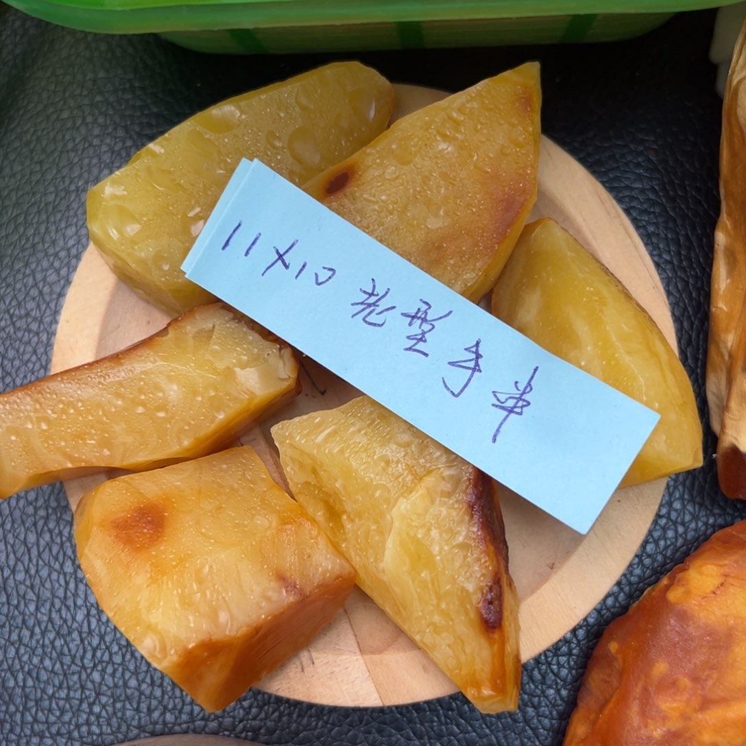 定制琥珀未镶嵌蜜蜡