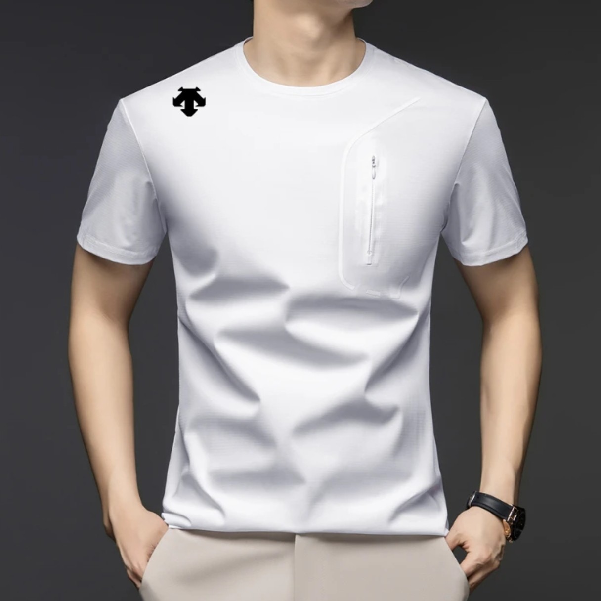 迪桑Te 侧拉链短袖圆领夏季男士透气圆领T恤男装纯色欧若假日风