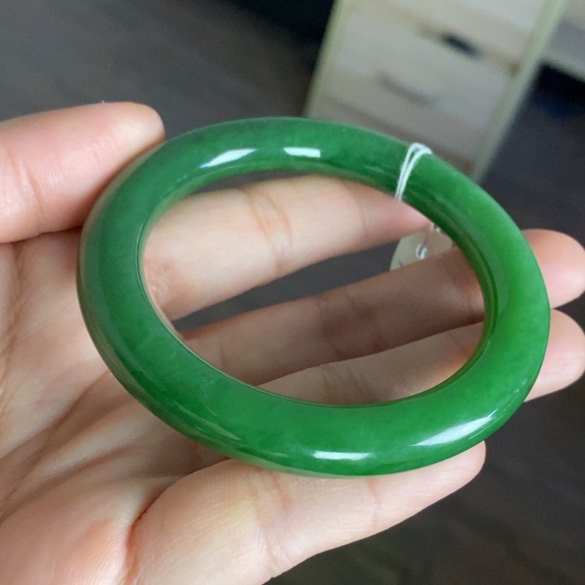 【闪购商品】未镶嵌手镯和田玉（碧玉）