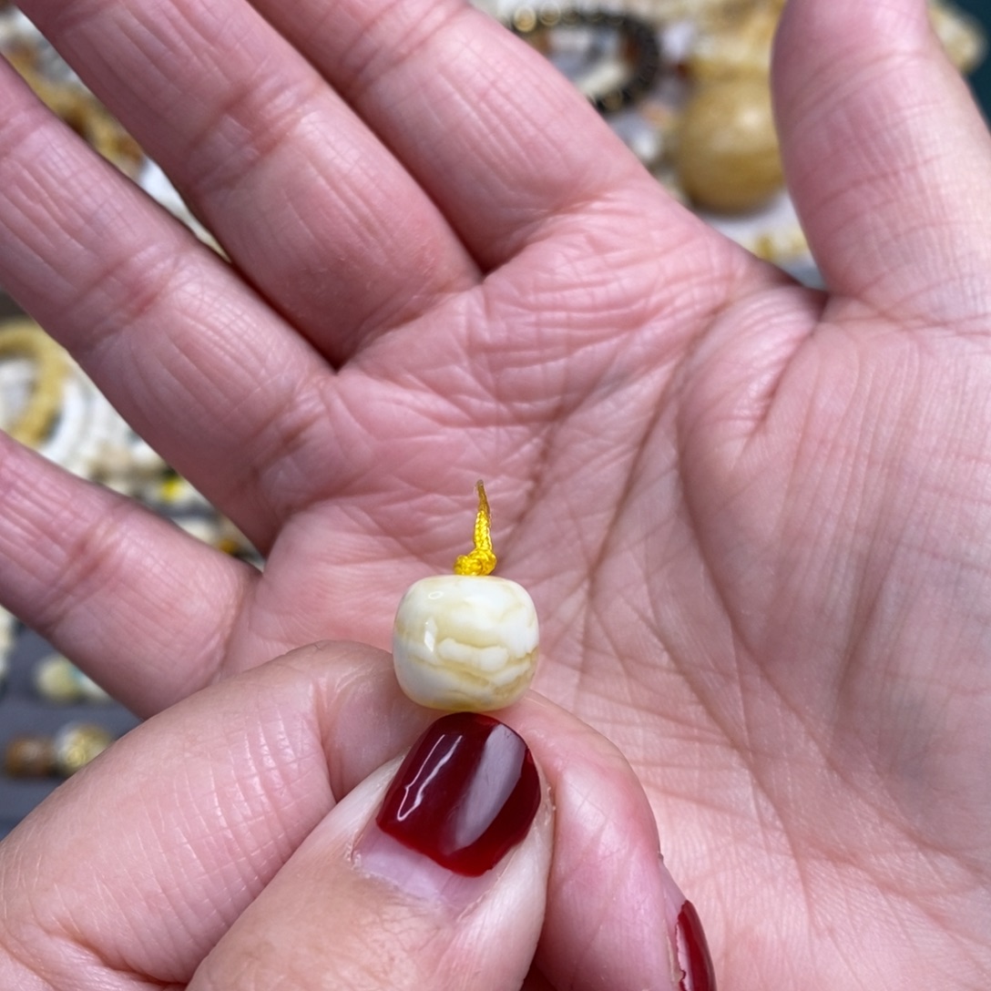 琥珀裸石未镶嵌虎皮纹老型单珠11×10