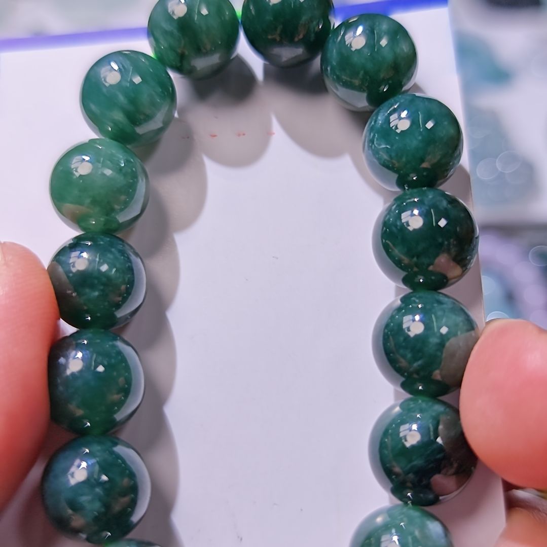 颈饰未镶嵌翡翠一