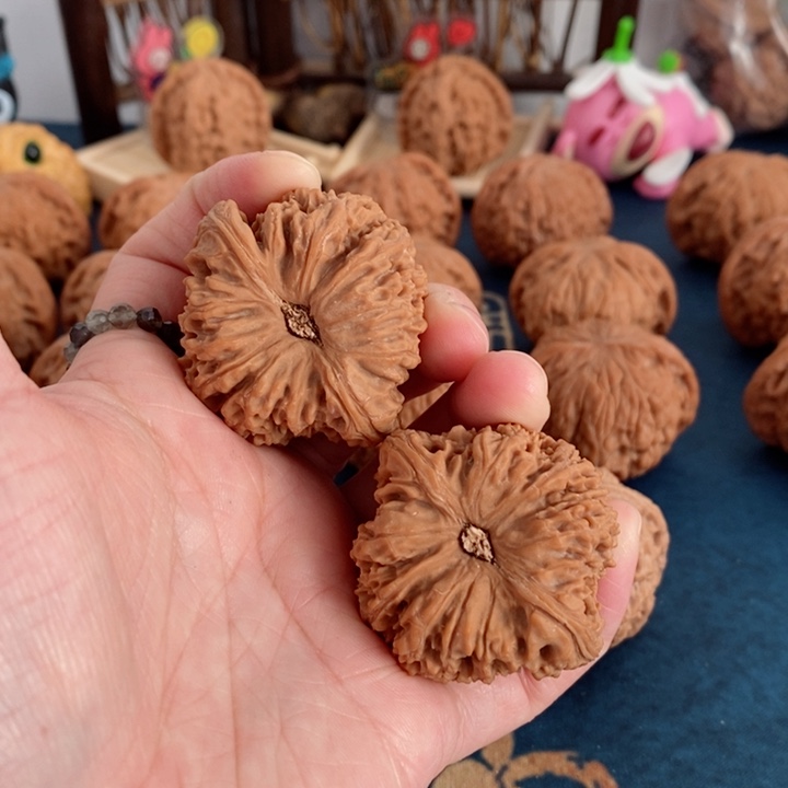 文玩核桃把件南疆石42