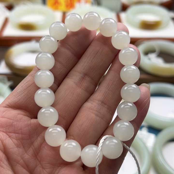 和田玉手串未镶嵌