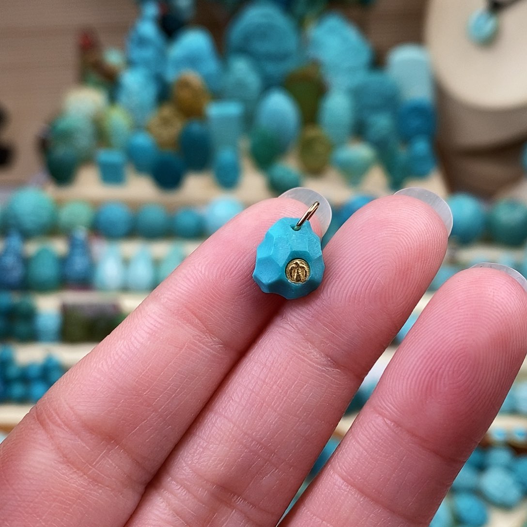 绿松石珠宝奇石未镶嵌