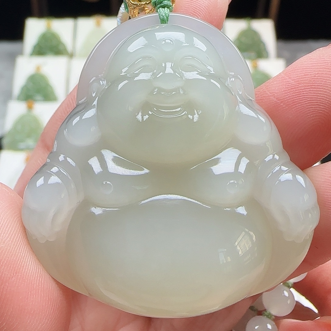 和田玉18K金镶嵌吊坠(赠链)