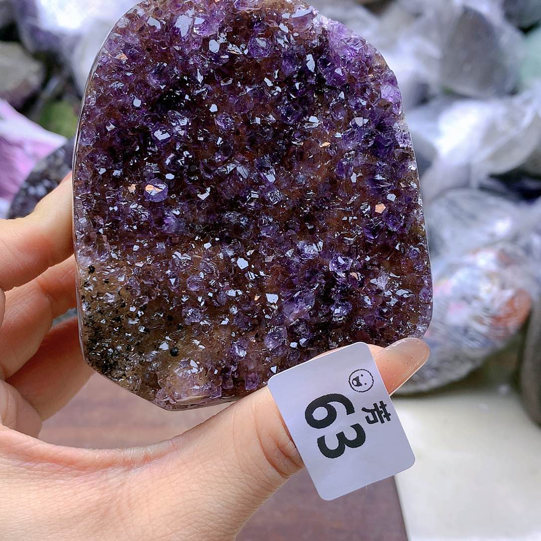 紫晶大型摆件（非配饰）未镶嵌