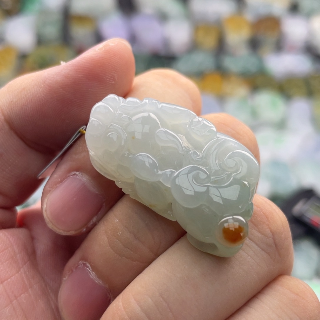 翡翠未镶嵌颈饰貔貅7