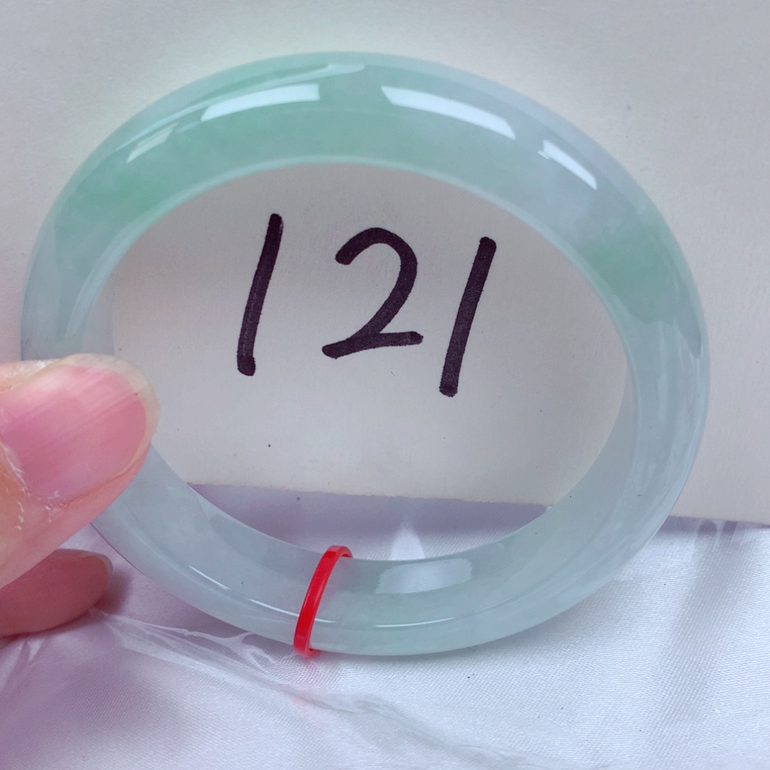 翡翠未镶嵌手镯翡翠