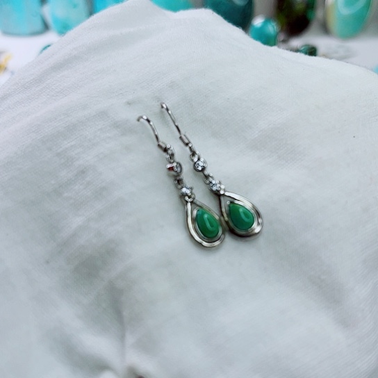 南红玛瑙未镶嵌珠宝奇石