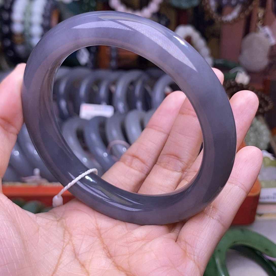 和田玉未镶嵌颈饰59 浓烟紫脂膏级老油料手镯