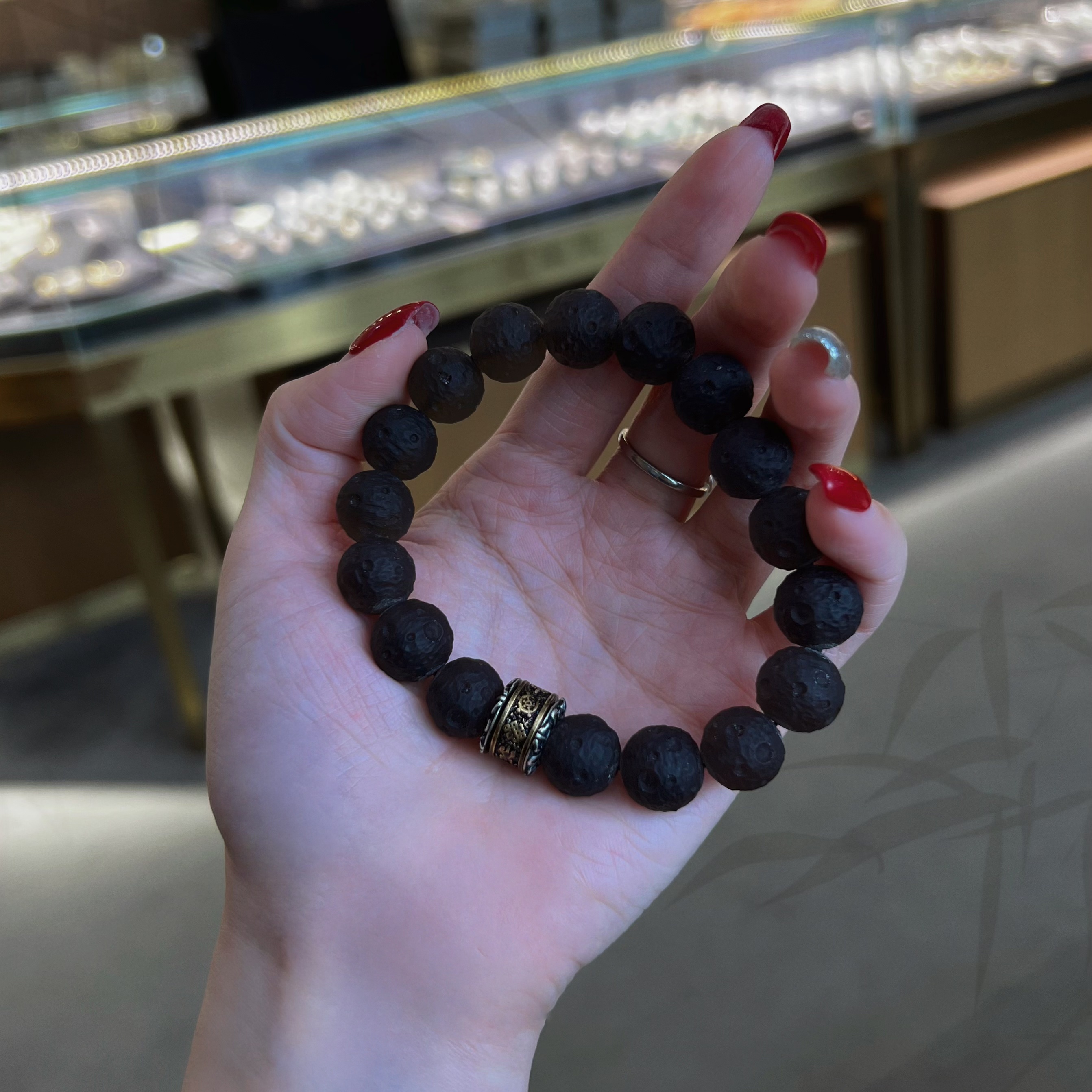 天然银曜石手串蛇年转运黑曜石男女通用手工