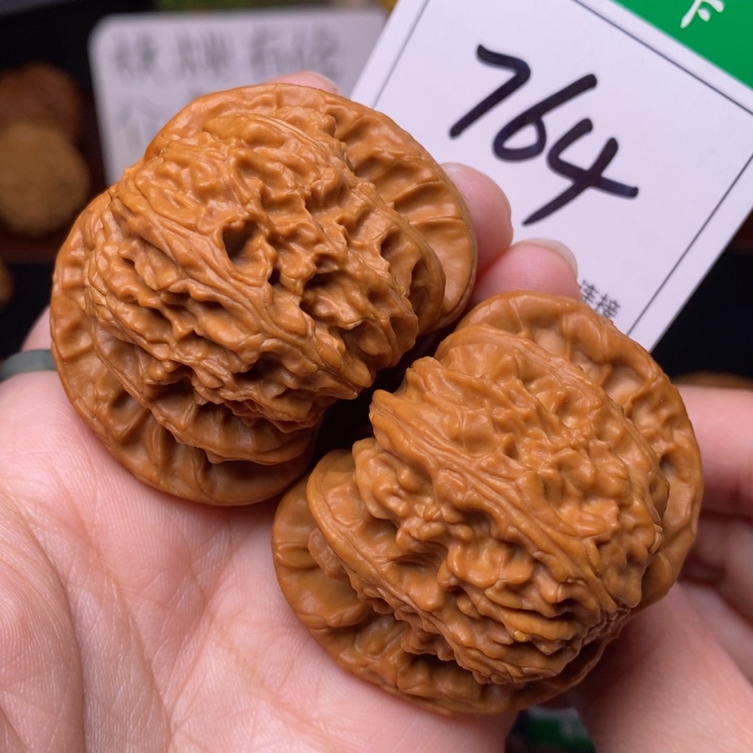 把件文玩核桃764闷尖白狮子头4.8