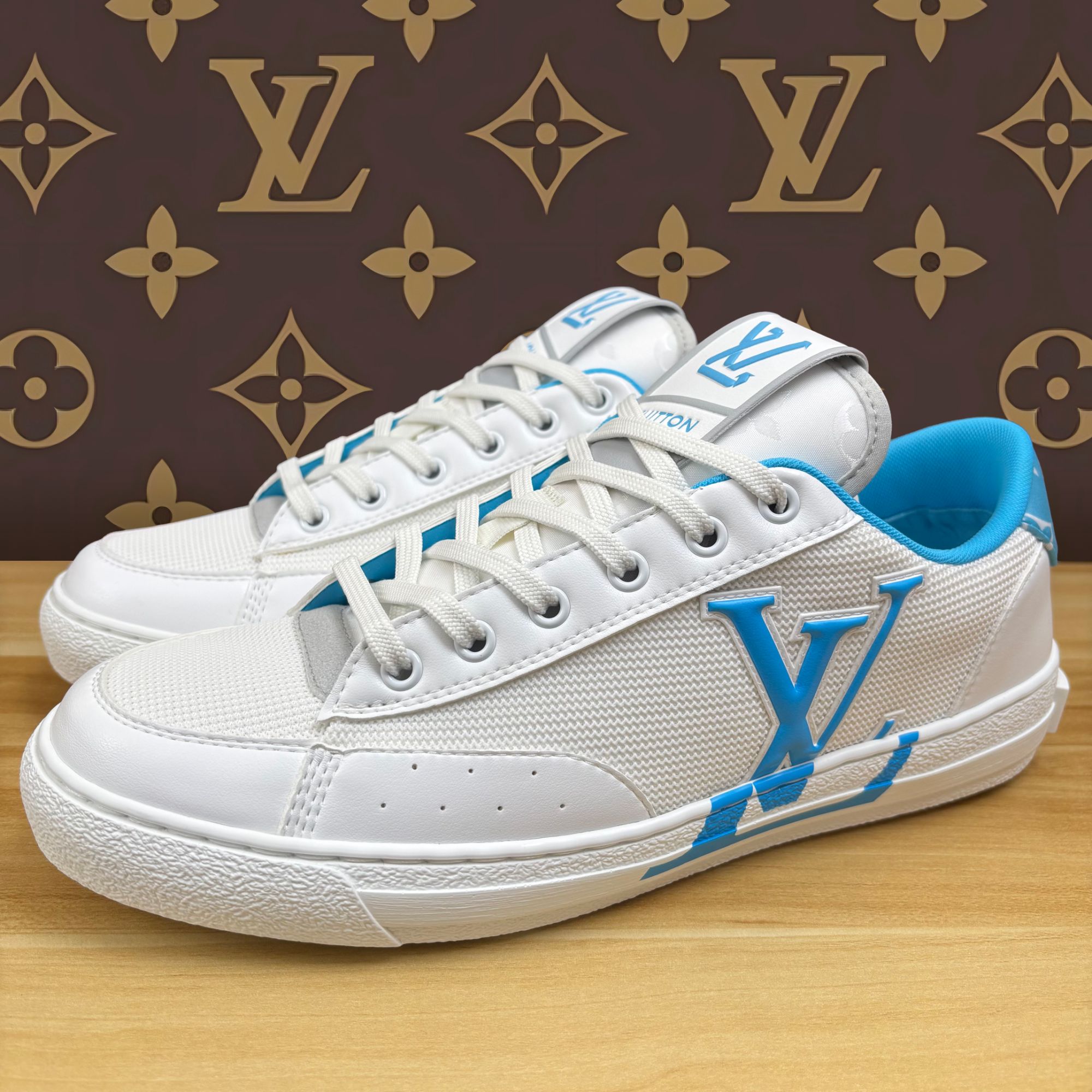 未使用 LouisVuitton/路易威登  查理系列白蓝色网面时尚板鞋