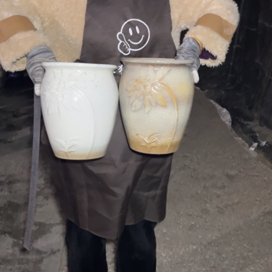 红陶口20高26瑕疵