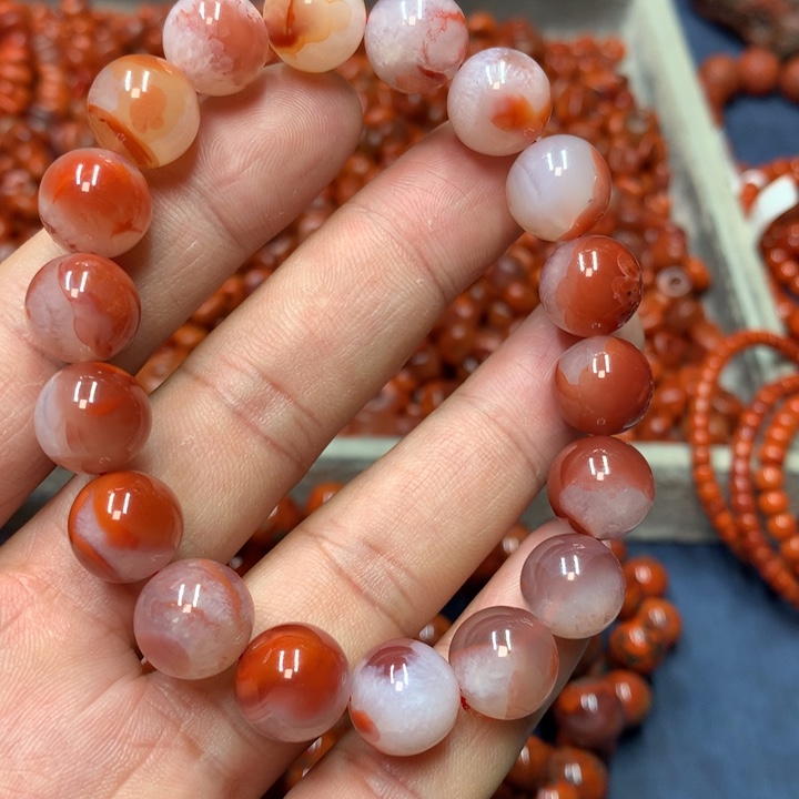 未镶嵌手串南红玛瑙鑫*12m m