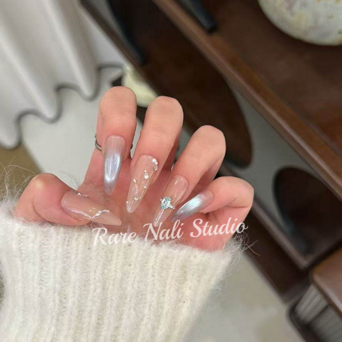 【荧光】纯手工显白高级感裸色渐变穿戴甲美甲贴