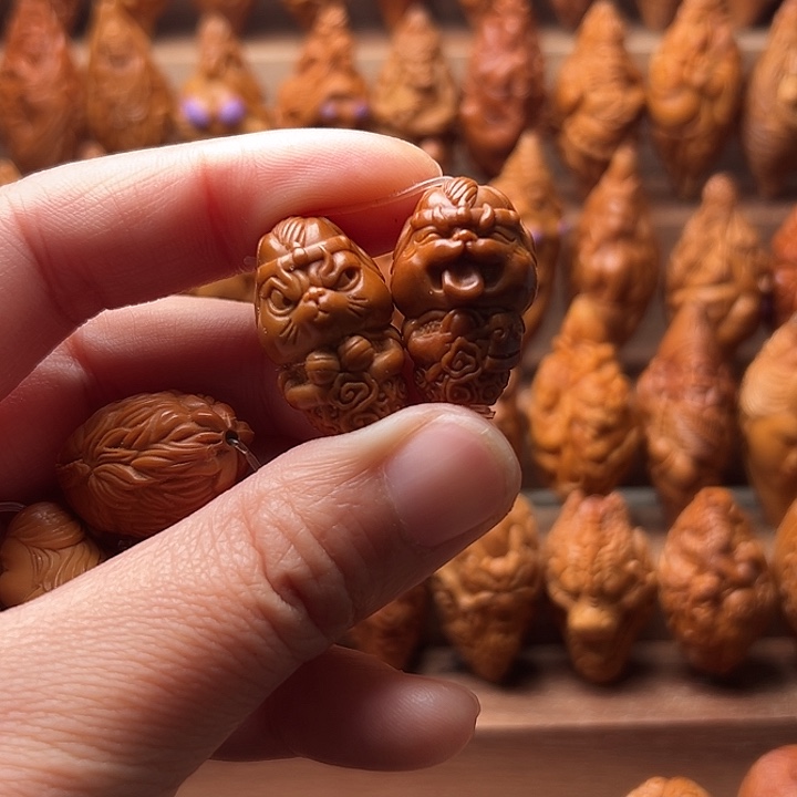 芯***楠橄榄核吊坠橄榄核