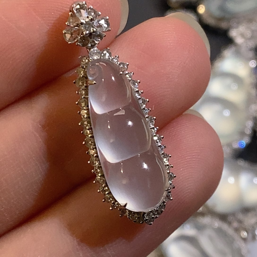 翡翠颈饰18K金镶嵌天然缅甸A货翡翠